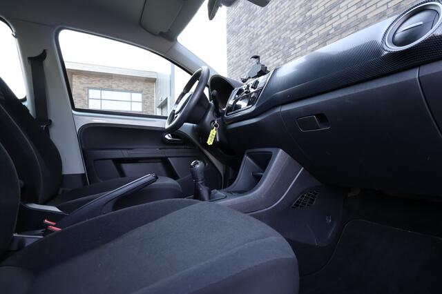Volkswagen UP! 1.0 move up!