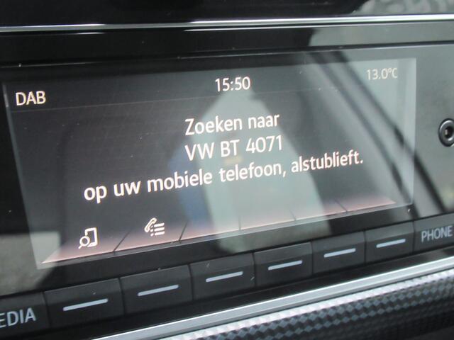 Volkswagen UP! 1.0 BMT move up! 5-Drs / Airco / DAB