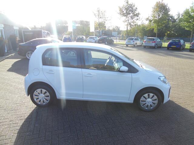 Volkswagen UP! 1.0
