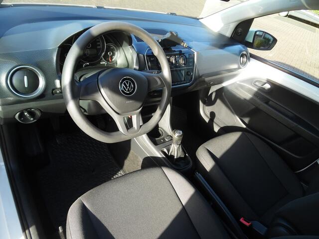 Volkswagen UP! 1.0