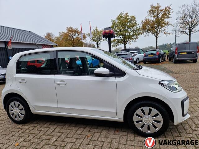 Volkswagen UP! 1.0 BMT move up!