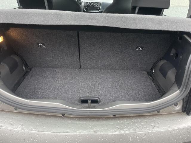 Volkswagen UP! 1.0
