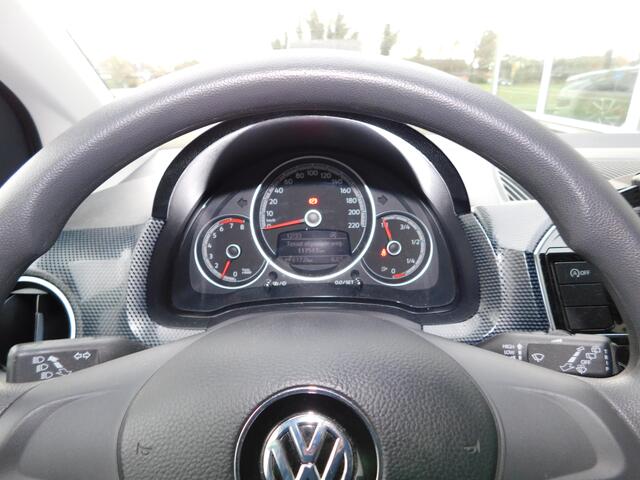 Volkswagen UP! 1.0MPI 60PK MOVE UP!! All-in Prijs! 1 jaar garanti