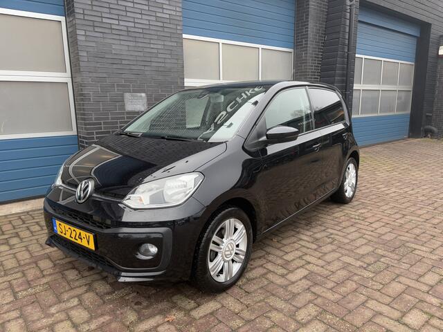 Volkswagen UP! 1.0 BMT high up!, airco, cruise/camera/lmv