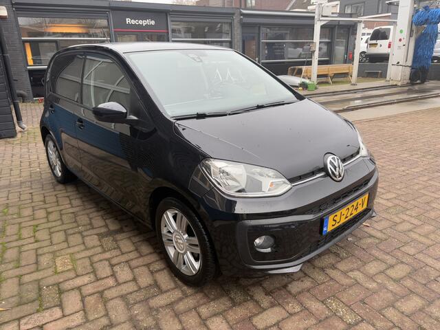Volkswagen UP! 1.0 BMT high up!, airco, cruise/camera/lmv