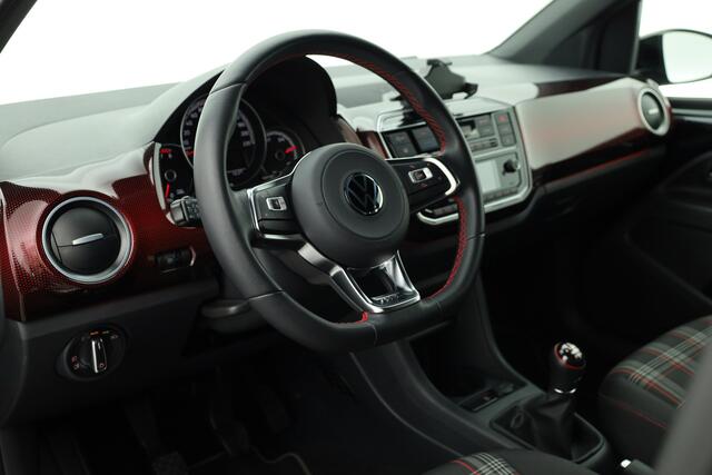 Volkswagen UP! 1.0 TSI GTI | Cruise | Camera | Stoelver. | DAB | 17"