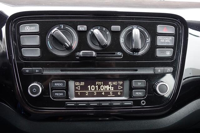 Volkswagen UP! 1.0 move up! BlueMotion 5 Deurs Airco, mooie auto!