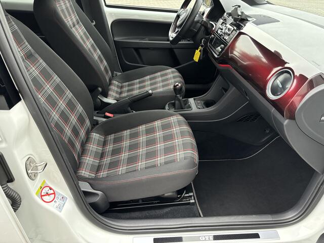 Volkswagen UP! 1.0 TSI GTI 116PK [ airco,audio,17``lmv,pdc ]