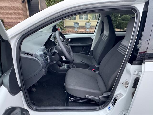 Volkswagen UP! 1.0 R-LINE 5-drs Climate control