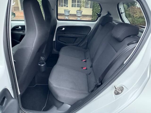 Volkswagen UP! 1.0 R-LINE 5-drs Climate control