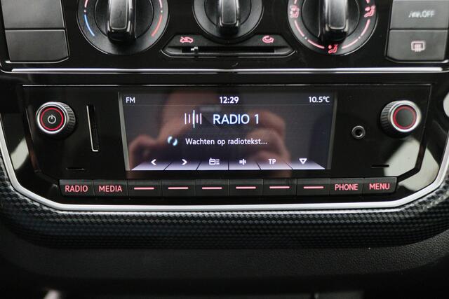 Volkswagen UP! 1.0 BMT move up!
