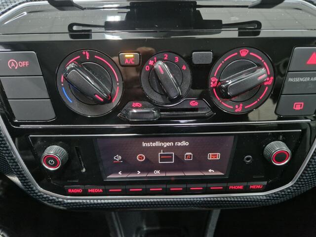 Volkswagen UP! 1.0 BMT move up!