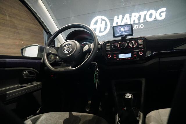 Volkswagen UP! 1.0 move up! BlueMotion 5D + NAVIGATIE / AIRCO