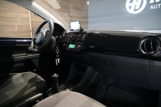 Volkswagen UP! 1.0 move up! BlueMotion 5D + NAVIGATIE / AIRCO