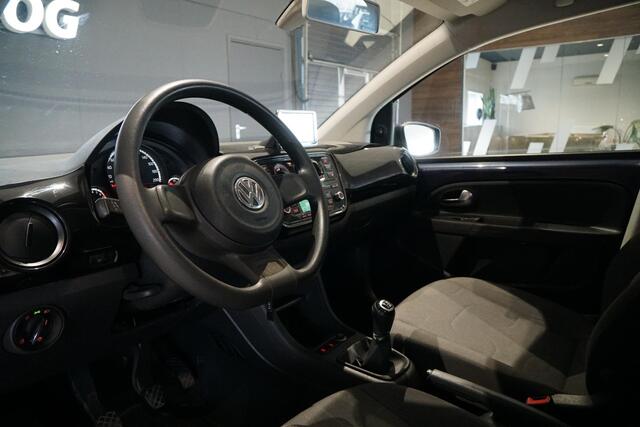 Volkswagen UP! 1.0 move up! BlueMotion 5D + NAVIGATIE / AIRCO