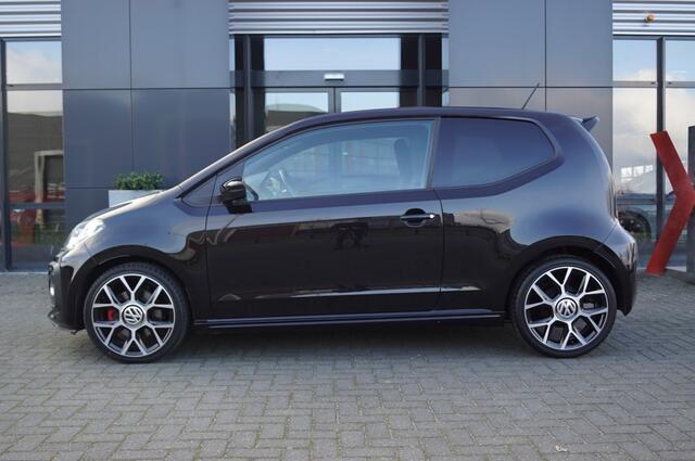 Volkswagen UP! GTI 1.0 TSI 115pk / PDC / 17 Incl LM velgen