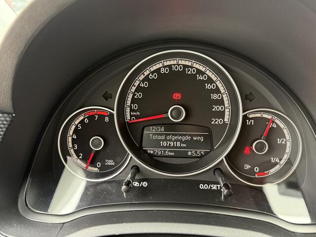 Volkswagen UP! 1.0 BMT move up! | Airco | Bluetooth | Audiostreaming | Stoelverwarming