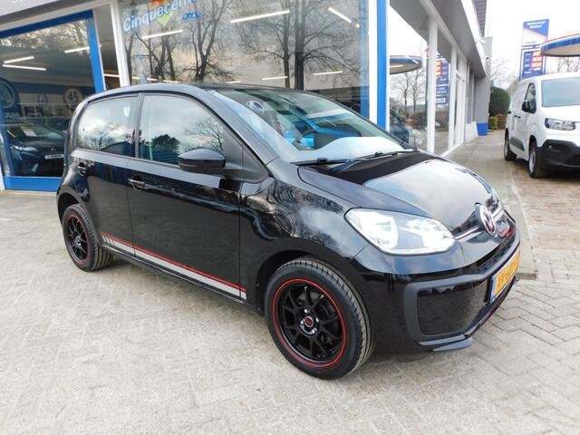 Volkswagen UP! 1.0 BMT move up!