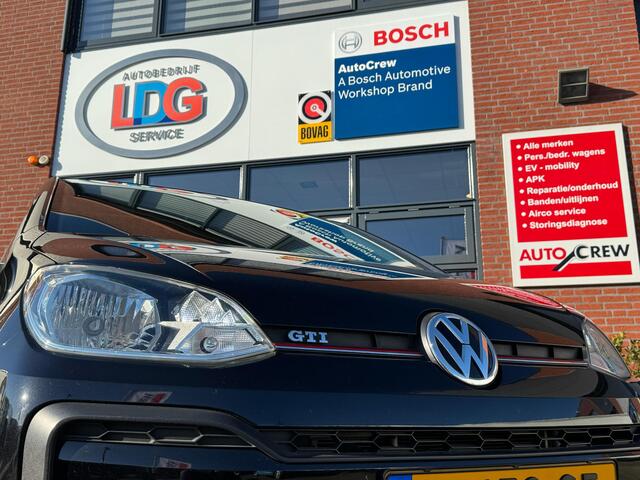 Volkswagen UP! 1.0 TSI GTI