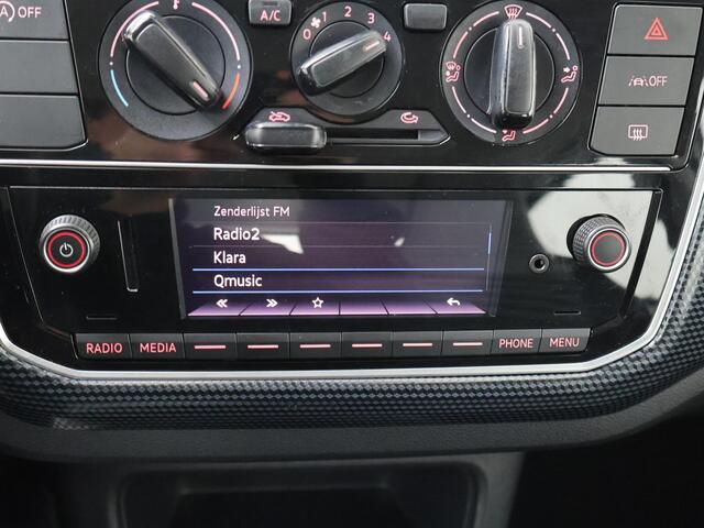 Volkswagen UP! 1.0 | 65 PK | Regensensor | Telefoonintergratie | DAB |