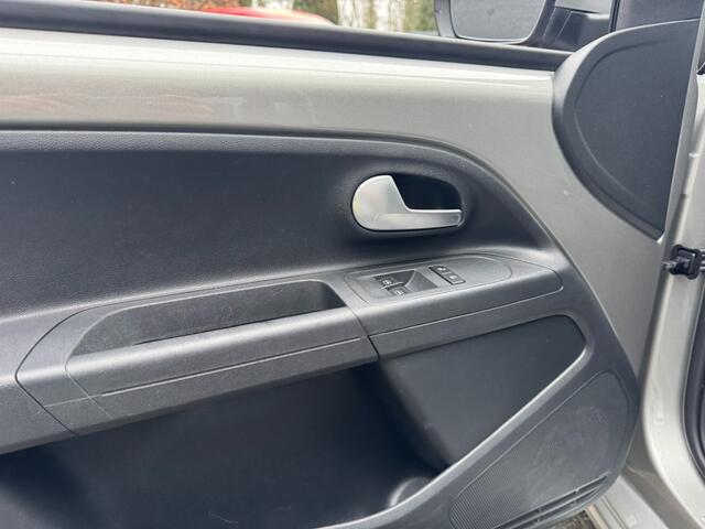 Volkswagen UP! 1.0 Move,Climate,Lane Ass.,Camera,PDC,Navi,Cruise,LMV,