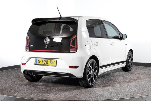 Volkswagen UP! 1.0 TSI 115 PK GTI | Cruise | Stoelverw | PDC | ECC | LM 17" |