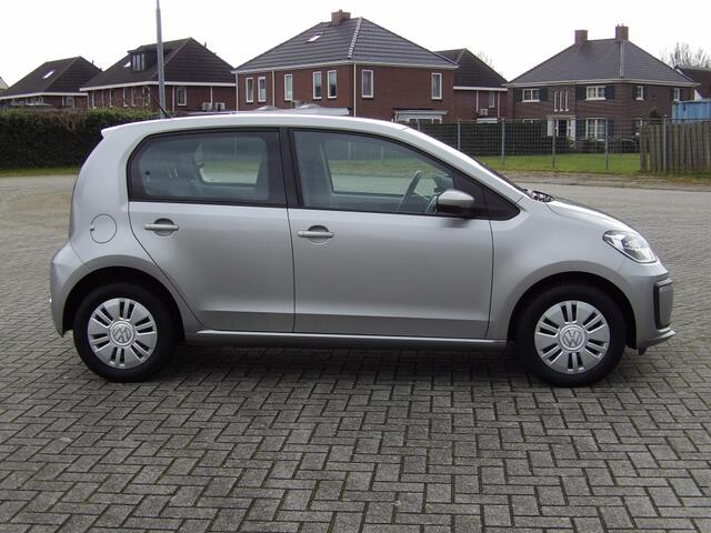 Volkswagen UP! 1.0 BMT move up!