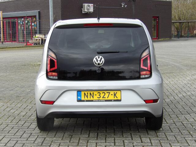 Volkswagen UP! 1.0 BMT move up!