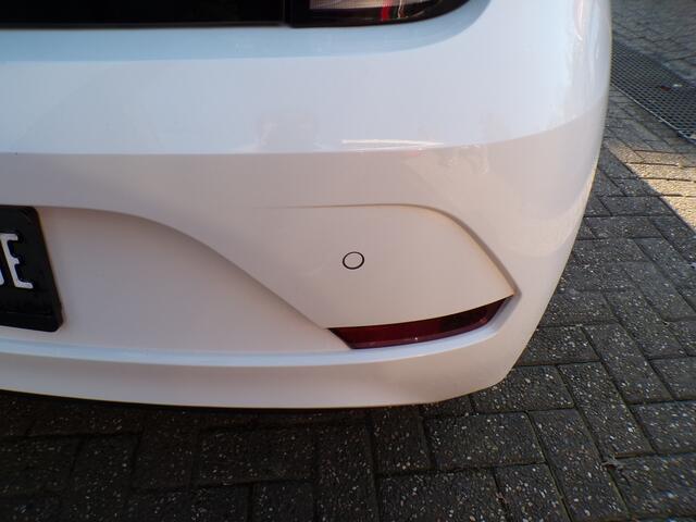 Volkswagen UP! 1.0 BMT move up! TOP STAAT, DEALER ONDERHOUDEN!