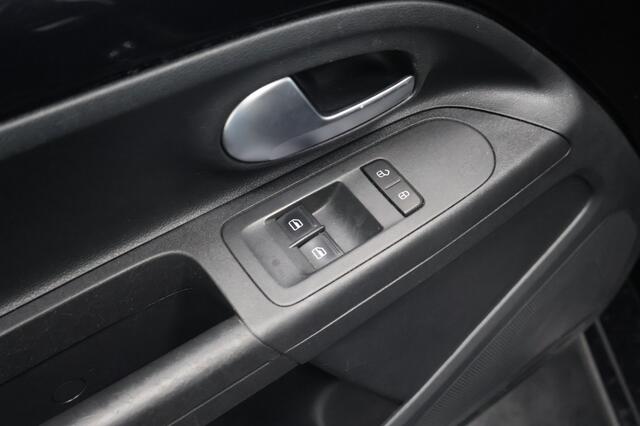 Volkswagen UP! 1.0 BMT high up!