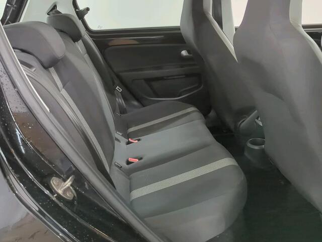 Volkswagen UP! 1.0 BMT 60pk high up! PDC LMV Lederenstuurwiel Cruise Control