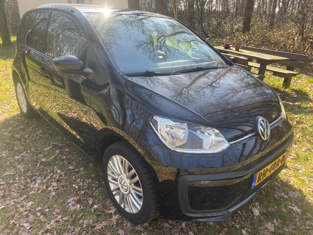 Volkswagen UP! 1.0 BMT move up!