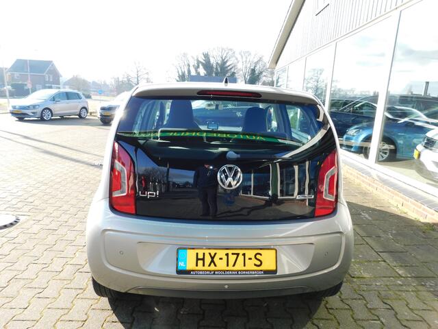 Volkswagen UP! 1.0MPI 60PK MOVE UP!! All-in Prijs! Cruise Control