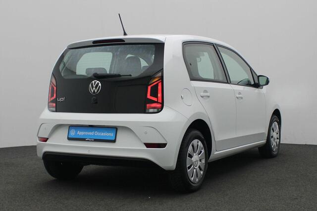 Volkswagen UP! 1.0 65 pk | Achteruitrijcamera | Cruise Control | Navigatie via App | DAB