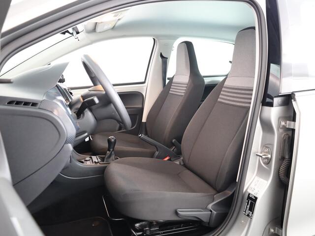 Volkswagen UP! 1.0 65 pk | Navigatie via App | Airco | DAB ontvanger | Elektr. ramen voor | Rijstrooksensor |