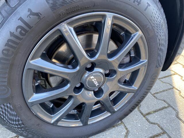 Volkswagen UP! 1.0 BMT move up! Licht Metaal , Airco