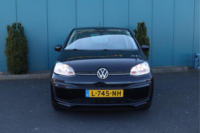 Volkswagen UP! 1.0 BMT move up! Executive AC|CRUISE|A.R.CAM|PDC|LANE.ASSIST|DAB|BLUETOOTH|