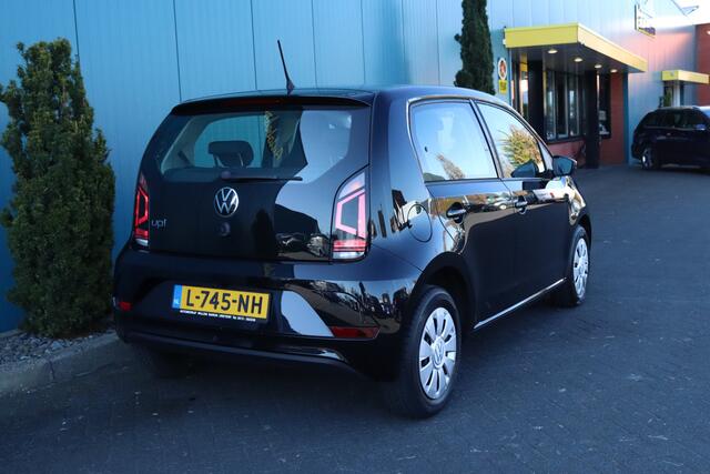 Volkswagen UP! 1.0 BMT move up! Executive AC|CRUISE|A.R.CAM|PDC|LANE.ASSIST|DAB|BLUETOOTH|