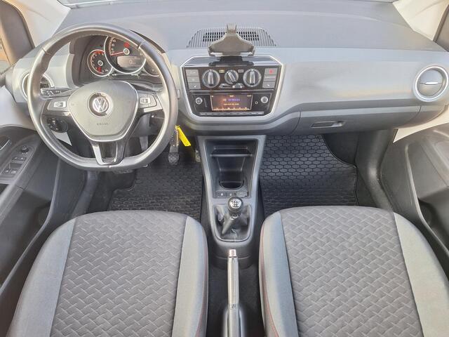 Volkswagen UP! 1.0 BMT high up! Heel Veel Opties! - CruiseControl - App-verbinding