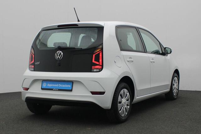 Volkswagen UP! 1.0 65 pk | Navigatie via App | DAB radio | Airco