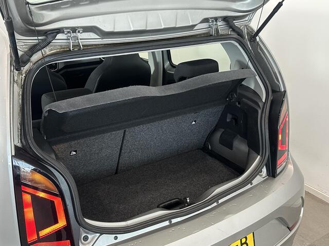 Volkswagen UP! 1.0 BMT move up! | 5-deurs | Airco | Radio-USB | Bluetooth | NL-auto + goed onderhouden!