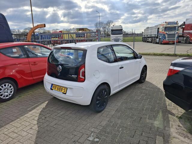 Volkswagen UP! 1.0 take up! BlueM.