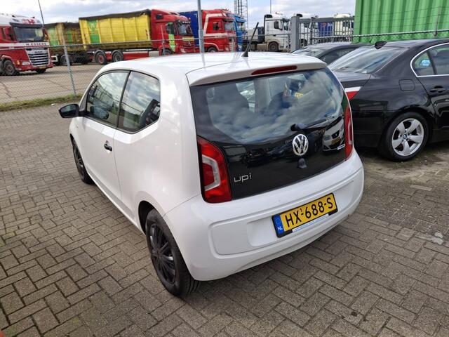 Volkswagen UP! 1.0 take up! BlueM.