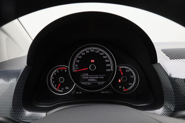 Volkswagen UP! 1.0 65 pk | Achteruitrijcamera | Navigatie via App | Cruise Control