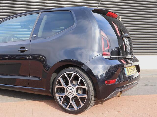Volkswagen UP! 1.0 TSI BMT high up! | Clima | PDC | Voorstoelen verwarmd | Multimedia | Start/Stop |