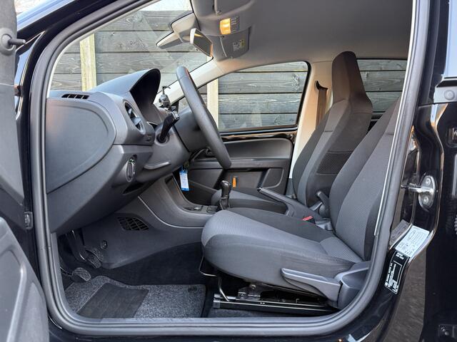Volkswagen UP! 1.0 cruise, airco, dealer onderh.