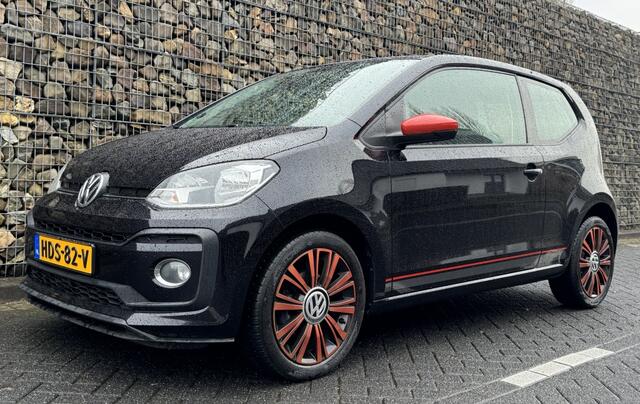 Volkswagen UP! 1.0 TSI high up! 90 PK!