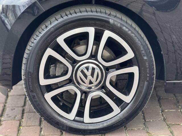 Volkswagen UP! 1.0 high up! BlueMotion