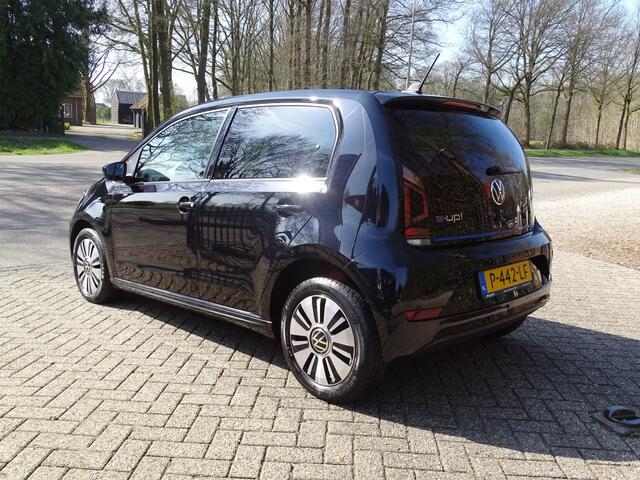 Volkswagen UP! e-up! Style CAMERA PDC CLIMA STOEL VERWARMING