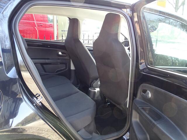 Volkswagen UP! e-up! Style CAMERA PDC CLIMA STOEL VERWARMING
